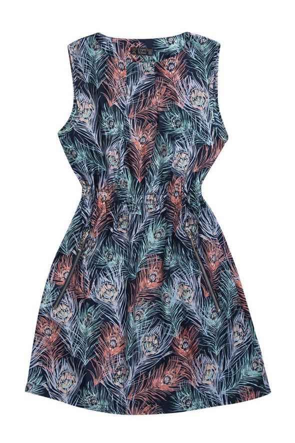 Loft&#8217;un iekli elbisesi yaz sca iin rahat bir alternatif. (99 TL.)