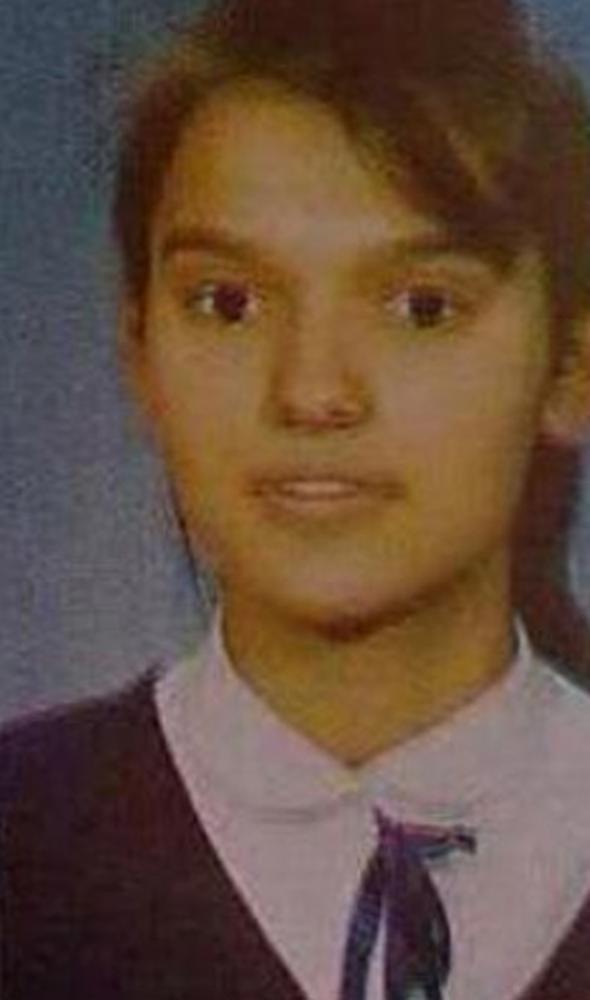 Demet Akaln lisedeyken