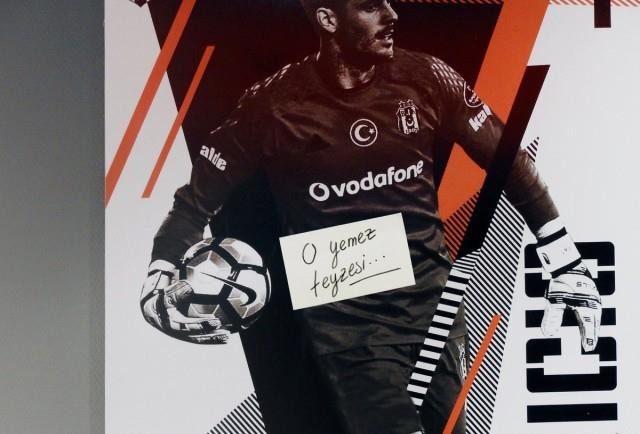 Beikta'n stad Vodafone Arena'nn twitter hesab, "Anneler Gn"ne zel paylamlar yaparken byk beeni toplad.