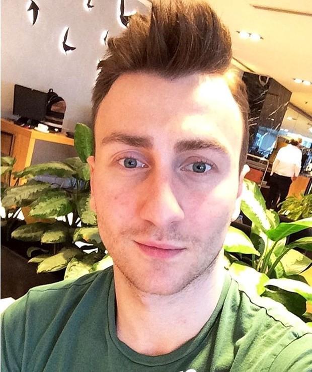 Sefa Doanay    "Gonya yolundaym. Sabah 7 de znk diye uyannca gzler byle bo bakyo gariii"