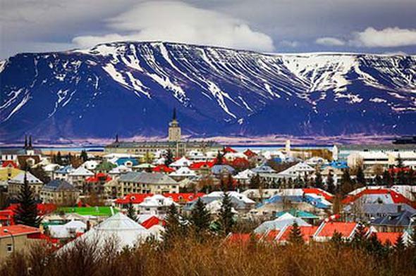 <p>22- zlanda</p>  <p> </p>  <p>GSYH bymesi (Yzde): 4</p>  <p> </p>  <p>Kii bana GSYH (Dolar): 50,200</p>  <p> </p>  <p>Nfus: 0.3 M</p>