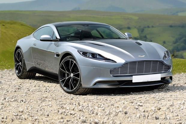 ASTON MARTIN - 8 adet satld