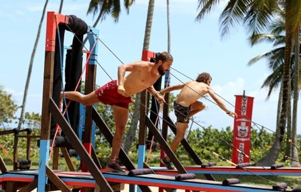 Ilcal'nn bu oyunu aklamasnn ardndan Furkan, "ite bu abi, en istediim en sevdiim. Ey anl ordu ey anl asker" diyerek duygularn ifade etti.