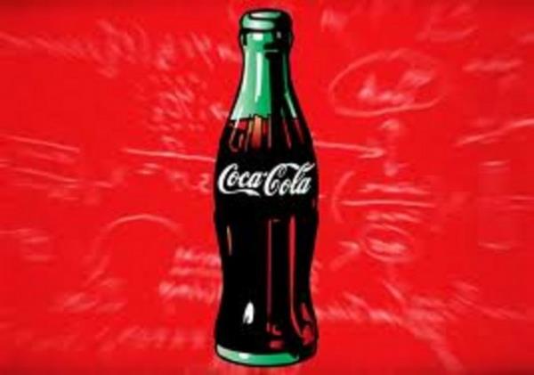 Formln bu kadar sk korunmasna karn 1970'de Hindistan'da bir firma Coca Cola'nn formln aklamt.Ancak bu irket daha sonra iflas etti ve dava stne davalarla karlat...