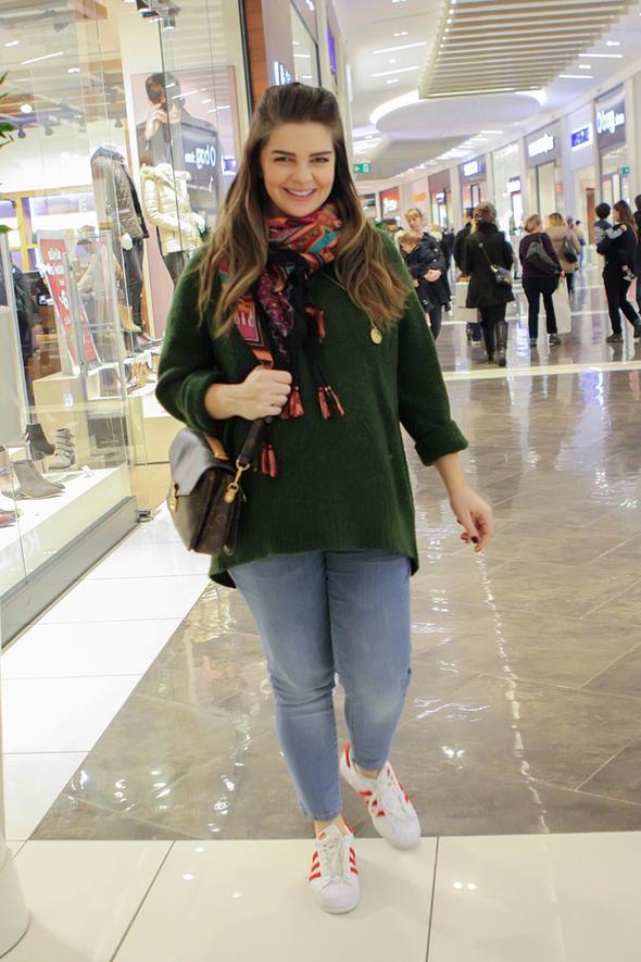 Pelin Karahan, 32 yanda iki ocuk annesi bir kadn olabilir ama 20'lerinde gibi grnyor.