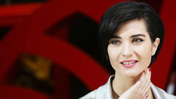 te ounluu "iyi genleri" bazlar da bakmla olduklarndan ok daha gen grnp herkese "hayat sana torpil yapm" dedirten nller.