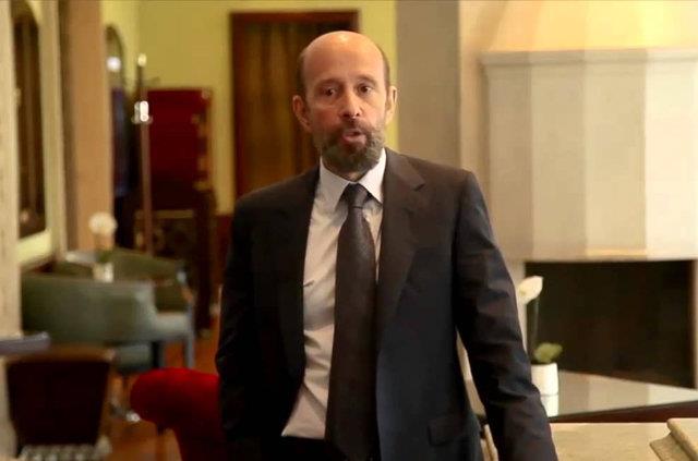 <p><b>Nezih Barut (</b>Abdi brahim la)</p>    <p>Serveti: 750 milyon dolar</p>    <p>Tuttuu takm:<b>Fenerbahe</b></p>