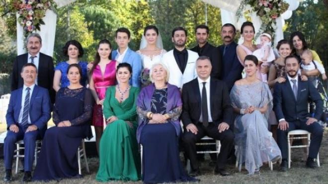 Ekya Dnyaya Hkmdar Olmaz