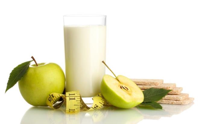 &#8226; Her yemee, orbaya, salata soslarna, zgaralara bolca baharat ekleyin.    <br>&#8226; Yemekleri 2 yemek ka zeytinya ile piirin.