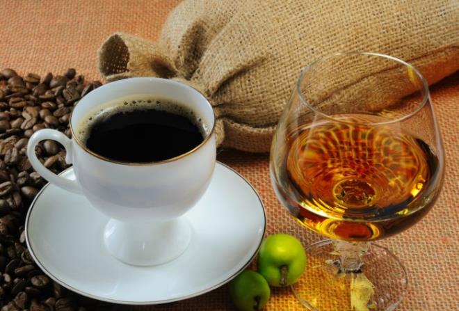 &#8226; Siyah ay, kahve, alkol ve gazl iecekler 1 hafta yasak. Soda gnde 1 adet iebilirsiniz.