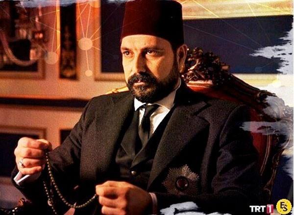 Hrriyet yazar Ahmet Hakan, bugnk ke yazsnda Payitaht Abdlhamit dizisinde geen inanlmaz konuyu byle paylat: