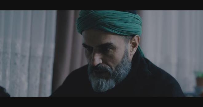 Sinsiran: Yasak Ak      <p>    Samet akrta'n ynetmenliini stlendii "Sinsiran: Yasak Ak", kim tarafndan yapld belirsiz bir bynn yaratt ykm konu ediliyor.