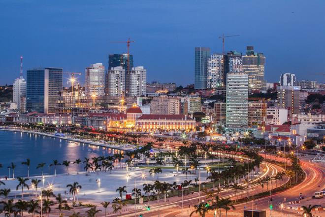 Luanda (Angola) 13 saat