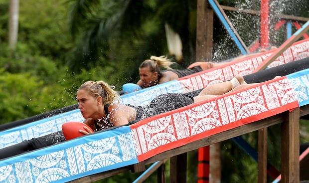 Survivor'da aramba gn nller takm ile gnllller takm Anlat Bakalm'da kar karya geldi.