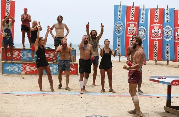 Acun Medya'ya yenilen Survivor 2017 yarmaclar bylece; bir hafta Dominik seyehati, yat gezisi, ak bfe Trk yemekleri, her yarmacya gzel bir saat dllerinden oluan 4 byk dl kaybetmi oldu.