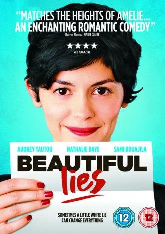 Beyaz Yalanlar  Anneler ve k�zlar�n�n birbirleri i�in yapamayacaklar� fedakarl�k olmad���n� anlatan ho� bir film. Hem belki izlerken birbirinize s�yledi�iniz beyaz yalanlar� da g�zden ge�irmenizi sa�lar!