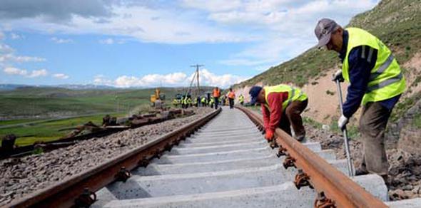 Demiryolu ve metro inaat    Kii ba yllk kazan: 265.703