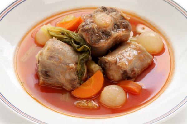 Yemeklerin suyunu tketmemeye aln bu ekilde daha az ya alm olursunuz.