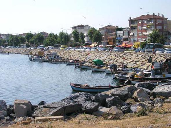 <p>Tuzla</p>  <p> </p>  <p> Nfusu: 165,239</p>  <p> </p>  <p>En ok hangi ilden vatanda var: Samsun</p>