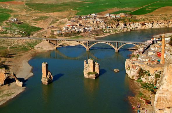 <p>Batman </p>  <p> </p>  <p> Ya� ortalamas�: 21,3</p>  <p> </p>  <p> Mardin </p>  <p> </p>  <p> Ya� ortalamas�: 21,9</p>  <p> </p>  <p> Bitlis </p>  <p> </p>  <p> Ya� ortalamas�: 22,0</p>  <p> </p>  <p> </p>