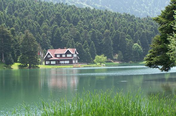 <p>Isparta</p>  <p> </p>  <p> Ya� ortalamas�: 35,1 </p>  <p> </p>  <p> Bolu</p>  <p> </p>  <p> Ya� ortalamas�: 35,4 </p>  <p> </p>  <p> U�ak</p>  <p> </p>  <p> Ya� ortalamas�: 35,4 </p>  <p> </p>  <p> </p>