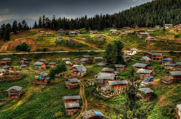 <p>Giresun</p>  <p> </p>  <p> Ya� ortalamas�: 38,1 </p>  <p> </p>  <p> Artvin</p>  <p> </p>  <p> Ya� ortalamas�: 38,2 </p>  <p> </p>  <p> </p>