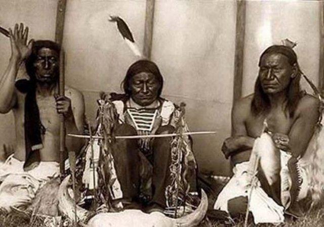 Kanada, Kzlderili dilinde 'byk ky' anlamna gelmektedir..