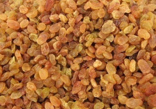 Bir bardak taze ampanyann iine bir kuru zm atarsanz zm asansr gibi bardan altndan stne stnden altna srekli dolar..