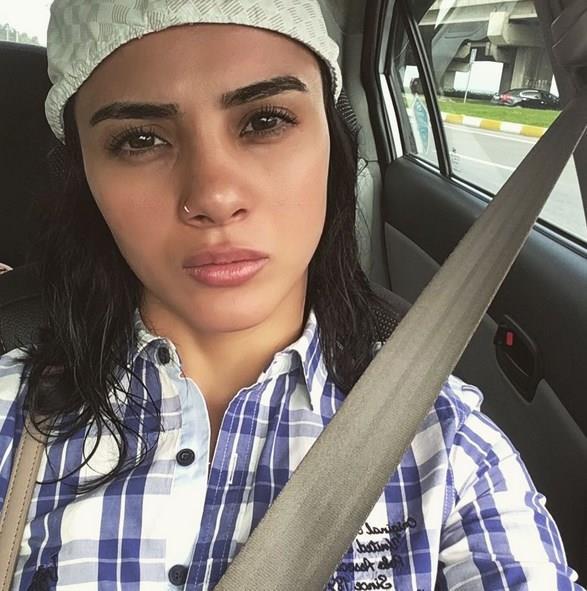 Survivor 2017'nin ses getiren yarmacs Sabriye engl, 1988 ylnda Trabzon'da dnyaya geldi. 2006 ylnda boksla tanan Sabriye engl'n hayat bu tarihten sonra deiti.