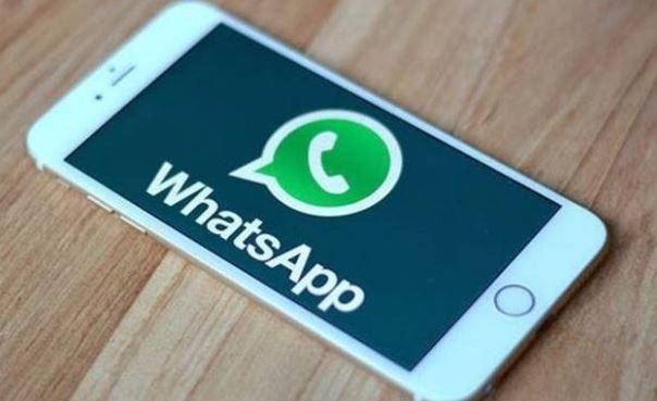 WhatsApp bu telefonlar ya da iletim sistemlerine sahip kullanclarna eer gncellenebiliyorsa iletim sistemini gncellemelerini ya da cihazlarn yeni modellerle deitirmelerini tavsiye etti.