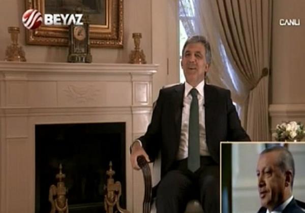 40 yl geen bir arkadalmz, kardeliimiz var. Bu arkadalk bir dava arkadal, onun iin ok manaldr. Hizmet yolunda, bizlere de ok onurlu grevler dt. Tarihi beraber yazdk. Bu kadar ok heyecanlar yaadk, nemli kararlar verdik.