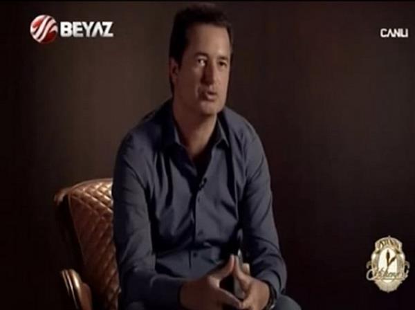 Acun Ilcal: Yaklak iki yl nce Yunanistan'da taksiye bindim...