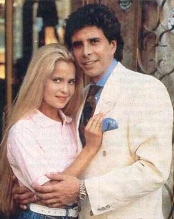 Bu dizide barol olan iki karakteri de Grecia Colmenares oynuyordu.