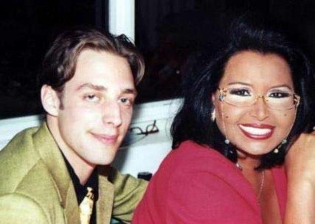 Ersoy evlenip boanal aradan 17 yl geti.