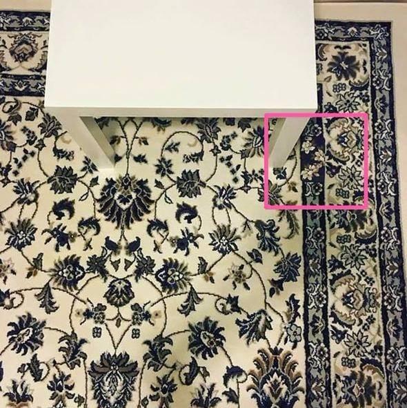 iPhone tam olarak bu karenin iinde.