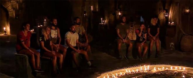 Gerekletirilen ada konseylerinde Gnlller takmndan Elif adolu ve Ogeday Giriken; nller takmndan ise Sabriye engl ve lhan Mansz eleme adaylar olarak belirlenmiti. Survivor 2017 toplu SMS oylamas sonularna gre en dk oyu alan Elif adolu, Survivor'da bu hafta elenen isim oldu ve adaya veda etti.Elif'in elenmesinin ardndan Gnlller takm 2 kii kald ve Survivor'da oyunlar tamamen bireysele dnd.