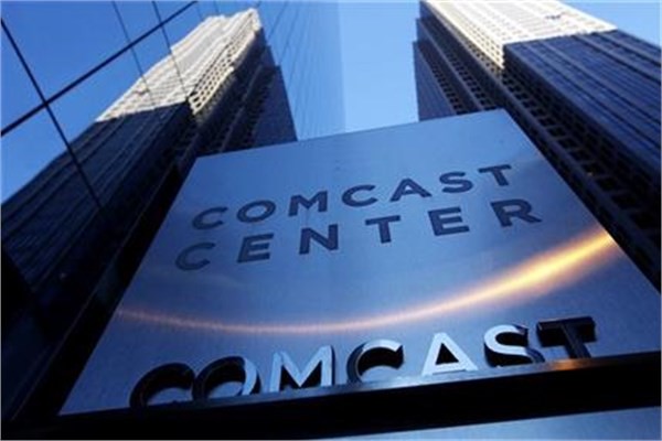 ABD&#8217;li telekomnikasyon devi Comcast Corp, AT&T Broadband&#8217;i 72 milyar dolara satn ald.
