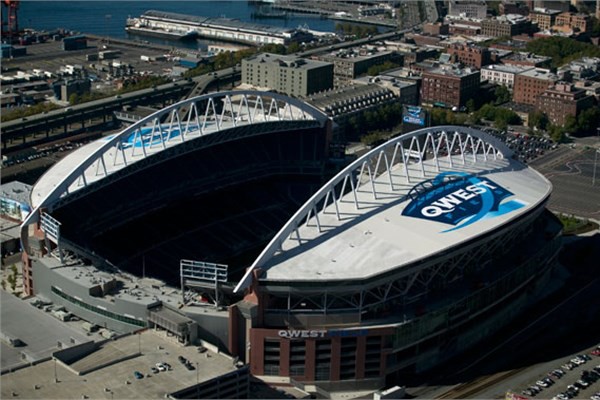 ABD&#8217;li dev telekomnikasyon irketi Qwest, baka bir telekomnikasyon irketi US West&#8217;i 56,4 milyar dolara satn ald.