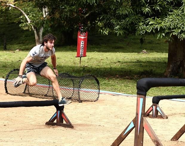 Bu benim hayatmn dnm noktasyd. Bunun ardndan hayatm ke geti. Ama o benim gl olmam isterdi. Bu yzden kendimi toparlamaya altm, kendimi ayaa kaldrdm. Hi aklmdan kmasa da yaamaya devam ediyorum. Keke ben bu dnm noktasn yaamasaydm. Keke iimden gelen her eyi onunla paylaabilseydim.