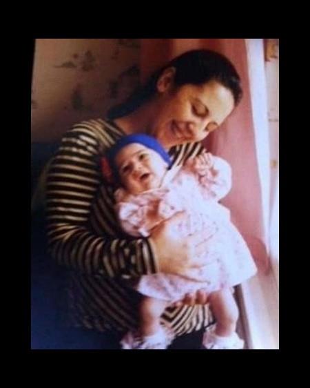 iftin 2007 ylnda Glenay ismini verdikleri bir de kzlar oldu. Ancak mutluluk uzun srmedi; evket oruh ile Gnay Karacaolu 2003 ylnda boand.