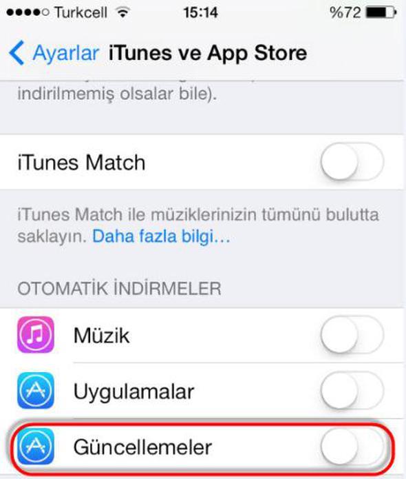 Uygulamalar haberiniz olmadan gncelleyen iPhone bu nedenle batarya mrn de hzla tketebiliyor. lgili ayar yaparak gncelletirmeleri sadece siz istediinizde yapabilirsiniz. Bunun iin Ayarlar>iTunes ve App Store blmnden bu zellii kapatabilirsiniz.