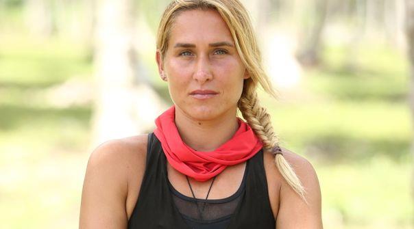 SURVVOR'DA KM ELEND<p>    Survivor'da bu hafta tm oyunlar bireysele dnd ve yarmaclar kendi dokunulmazlklarn kazanmak iin savatlar. lk dokunulmazlk oyununu Ogeday kazand ve bu hafta da adada kalmay garantiledi. kinci dokunulmazl ise Adem Kazand ve o da bu hafta eleme aday olarak gsterilmedi. Sema Apak sembol oyununun ampiyonu olduu iin haftalar ncesinden Kbrs' garantilemiti.