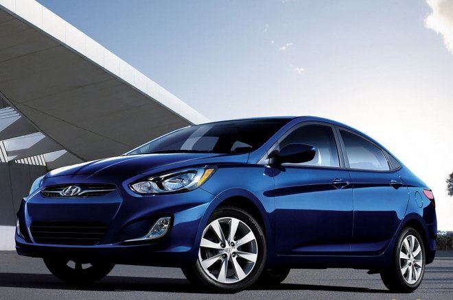 18) Hyundai Accent Blue 1.4 D-CVVT MODE (BENZNL)