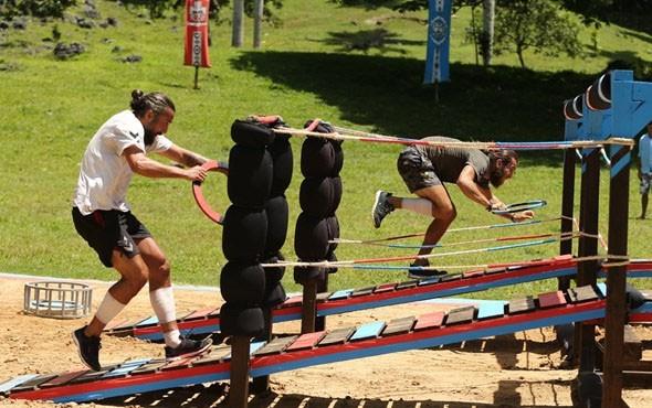 Survivor finali iin nefesler tutuldu. lk dokunulmazlk oyununda Serhat Akn ve lhan Mansz ile karlat oyunlar kaybeden ve dokunulmazla veda eden Ogeday gzyalarn tutamad. Survivor Dominik'te nefesleri kesen bir dokunulmazlk oyunu daha oynand. Kazanan isim ise Serhat Akn oldu.