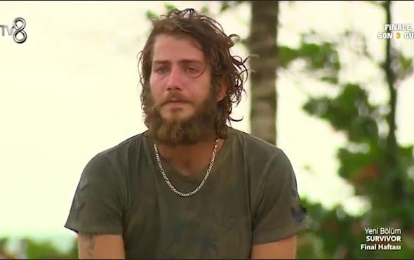 Dokunulmazlk oyununda Serhat Akn ve lhan Mansz ile karlat oyunlar kaybeden ve dokunulmazla veda eden Ogeday gzyalarn tutamad.