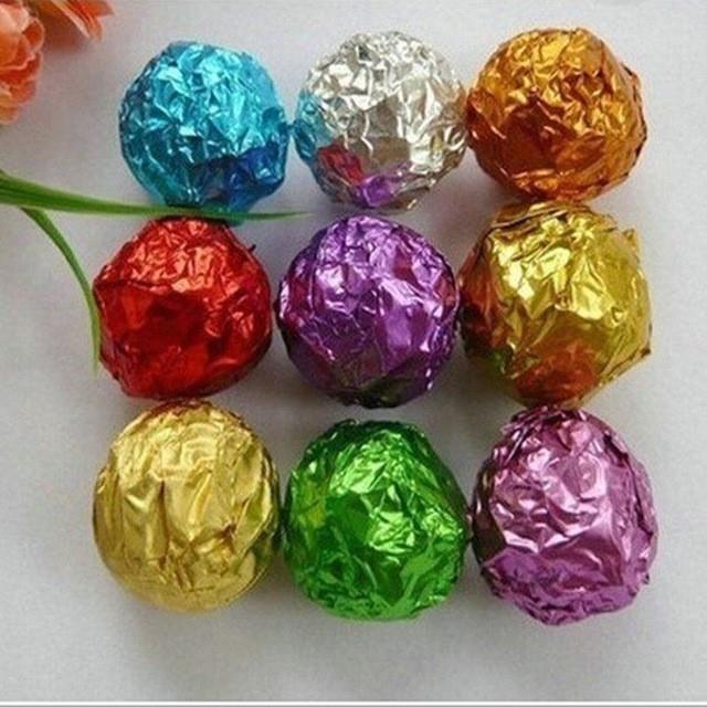 -Dnyann en ok ikolata tketen lkesi svire. Kii bana 8.7 kilogram ikolata tketen svire&#8217;yi 7 ile 8 kilogram arasndaki tketimlerle yine Avrupa lkeleri izliyor. Trkiye&#8217;de ise kii ba ikolata tketimi 3.1 kilogram.