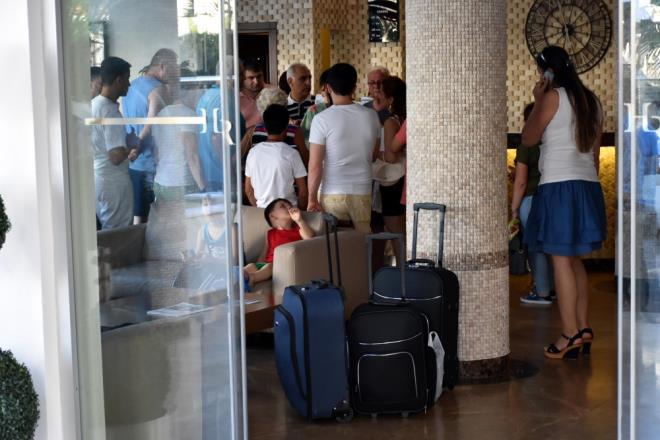 Sat yapan kiinin bilgisayar kapal ve her ey orada kaytl. Ayrca turizm sezonu boyunca satla yaplm. Maduriyetin giderilmesi iin dier oteller ile grmeler yapld.