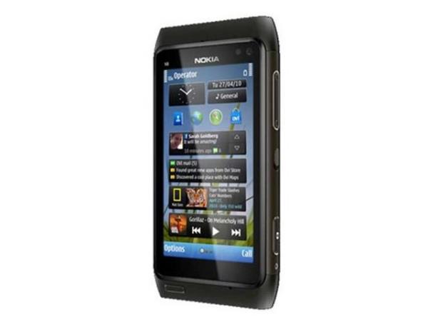 2010- Nokia N8