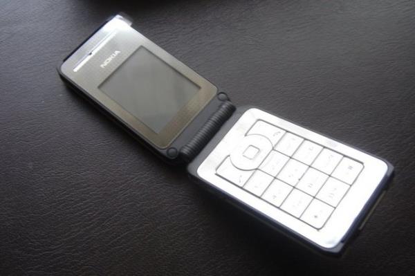 2004- Nokia 6170