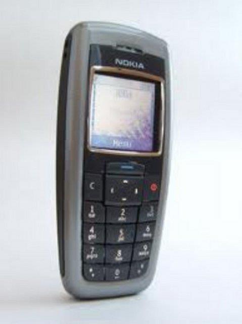 2004- Nokia 2600